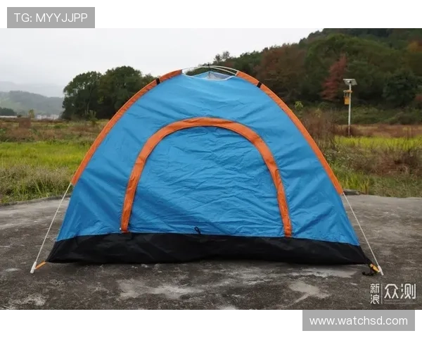 露营装备全攻略：从帐篷睡袋到户外厨具的必备选择与使用技巧 - 副本 (3)